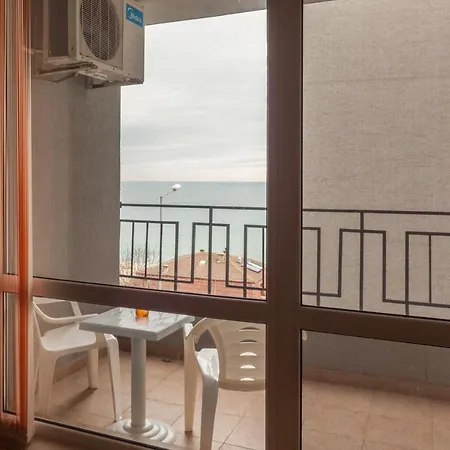 Panorama Kabakum - Free Parking Apartment