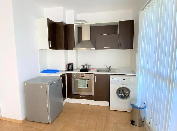 Panorama Kabakum - Free Parking Золотые Пески